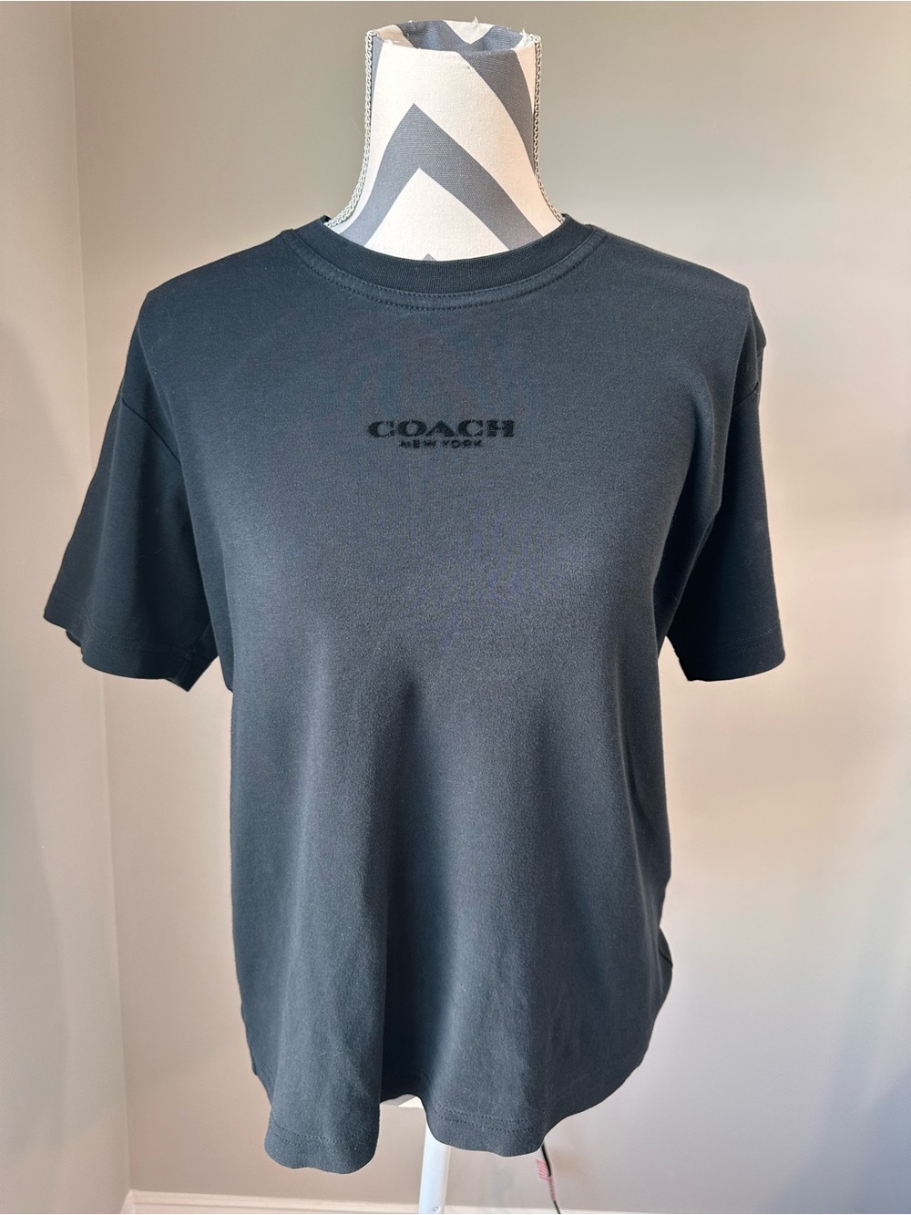 Coach New York Black Flocked Logo Essential T-Shirt Women's Size Small Oversized
